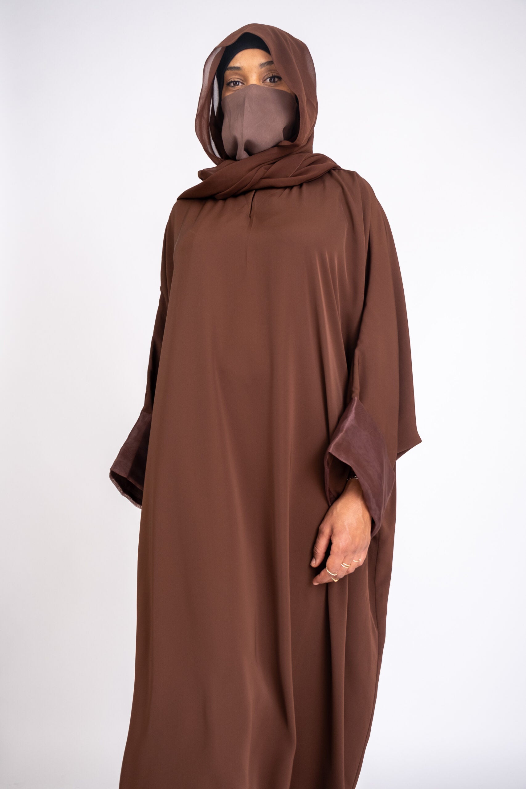 Abaya Duchesse